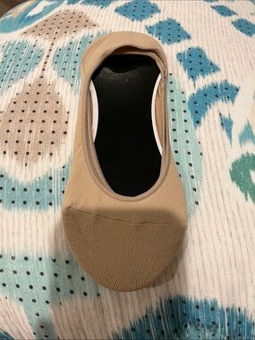 George Beige No-Show Liner Sock - One 1️⃣ Pair - Women’s Shoe Size 8-12